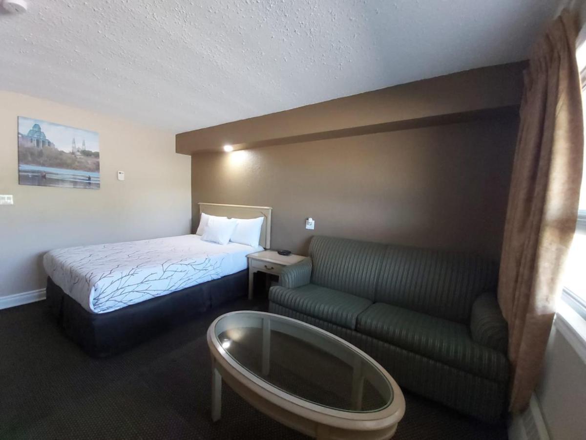Arnprior Motor Inn Eksteriør billede