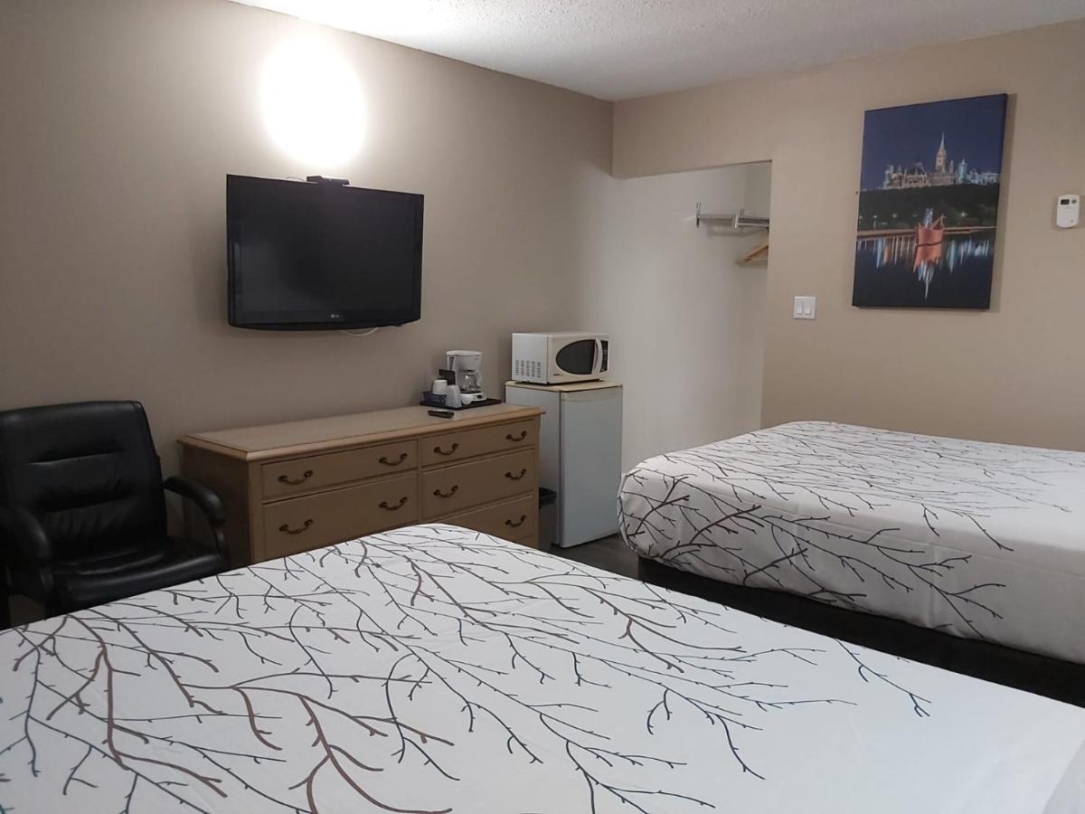 Arnprior Motor Inn Eksteriør billede