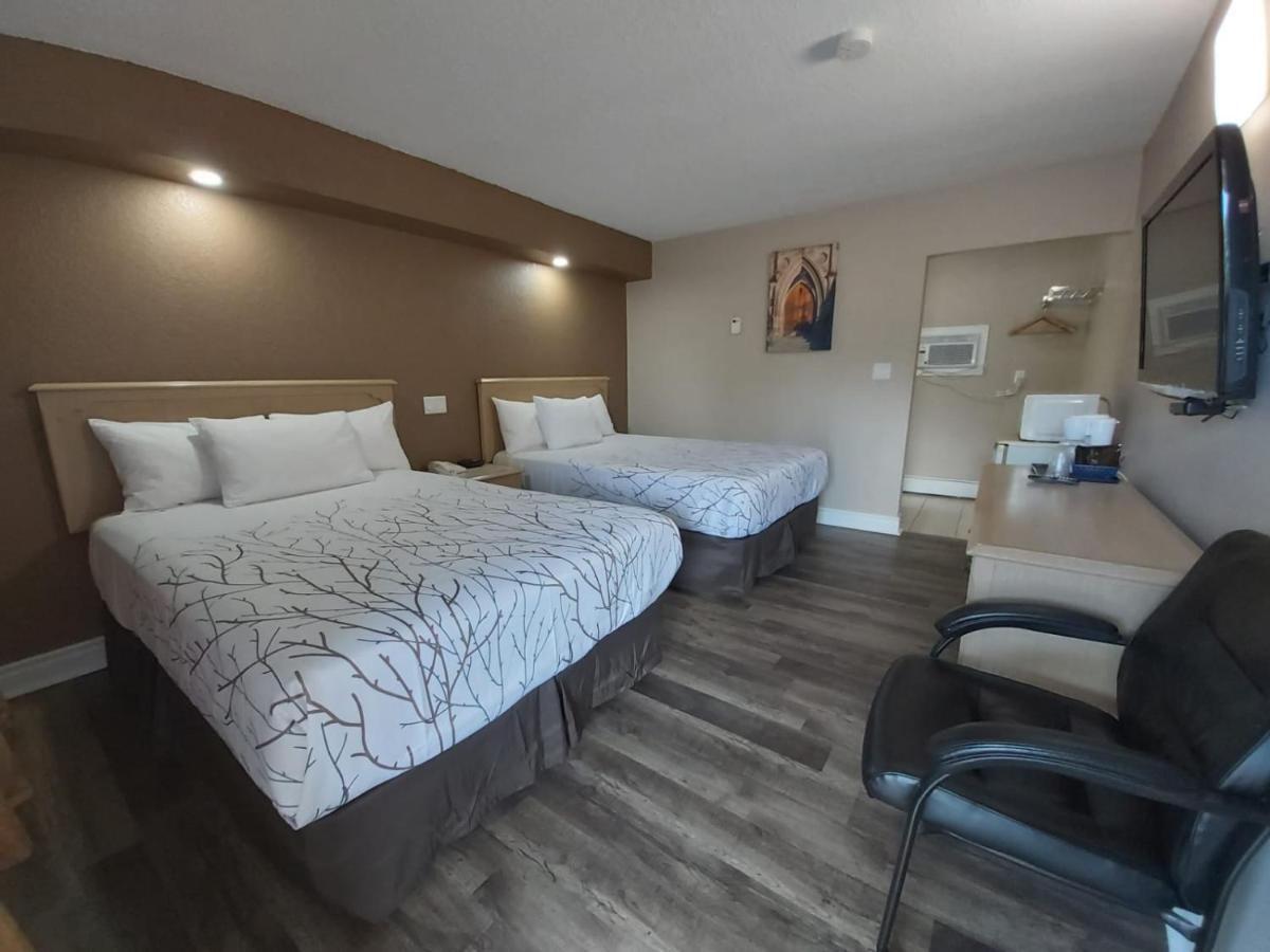Arnprior Motor Inn Eksteriør billede