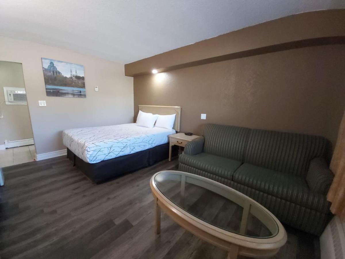 Arnprior Motor Inn Eksteriør billede