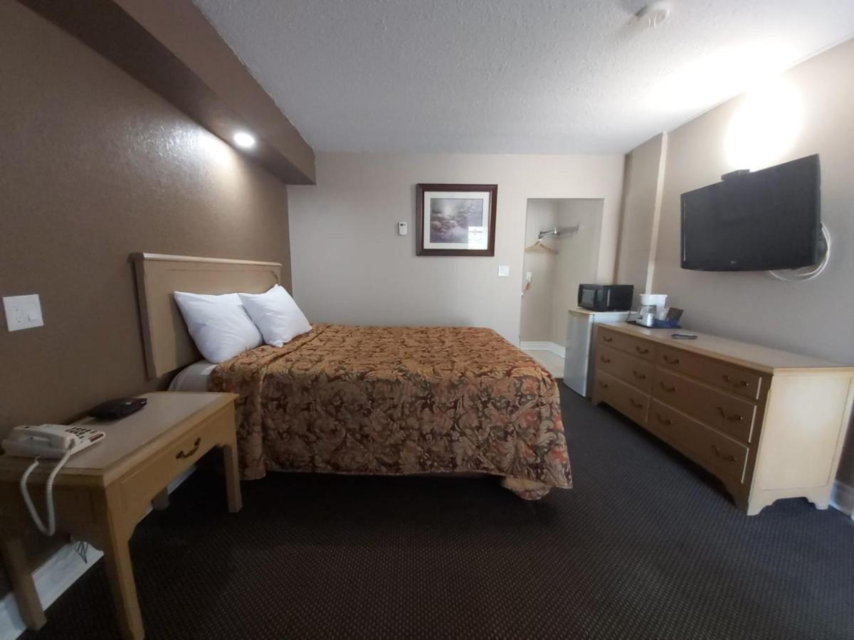 Arnprior Motor Inn Eksteriør billede