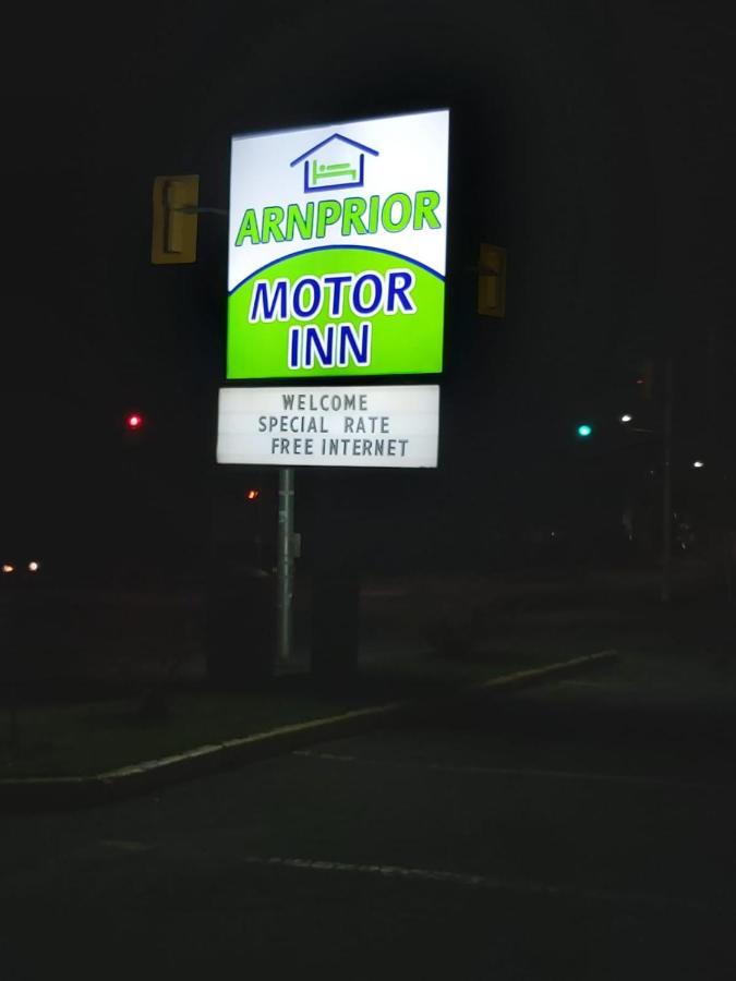Arnprior Motor Inn Eksteriør billede