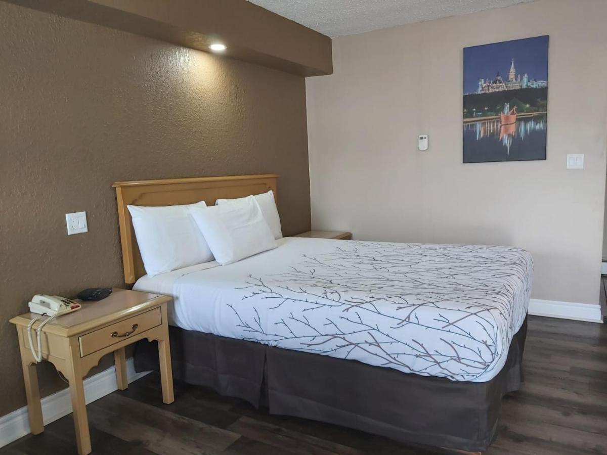 Arnprior Motor Inn Eksteriør billede