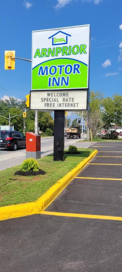 Arnprior Motor Inn Eksteriør billede