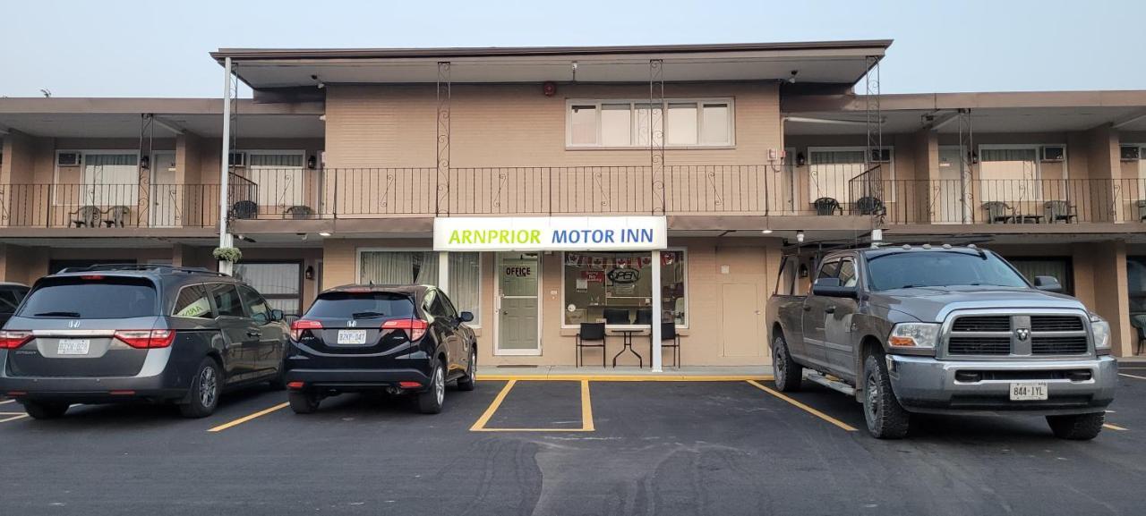 Arnprior Motor Inn Eksteriør billede